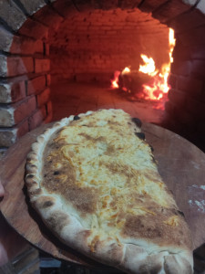 Calzone Médio