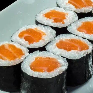 Hossomaki Salmão