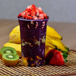 AÇAÍ COM MORANGO E GREGO 400ML