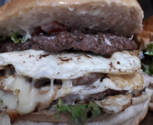 Xis Triplo Carne
