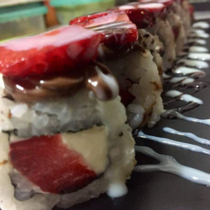 Uramaki morango com nutella