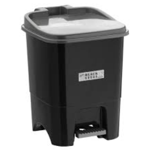 LIXEIRA  C/ PEDAL 15 L BLACK STEEL